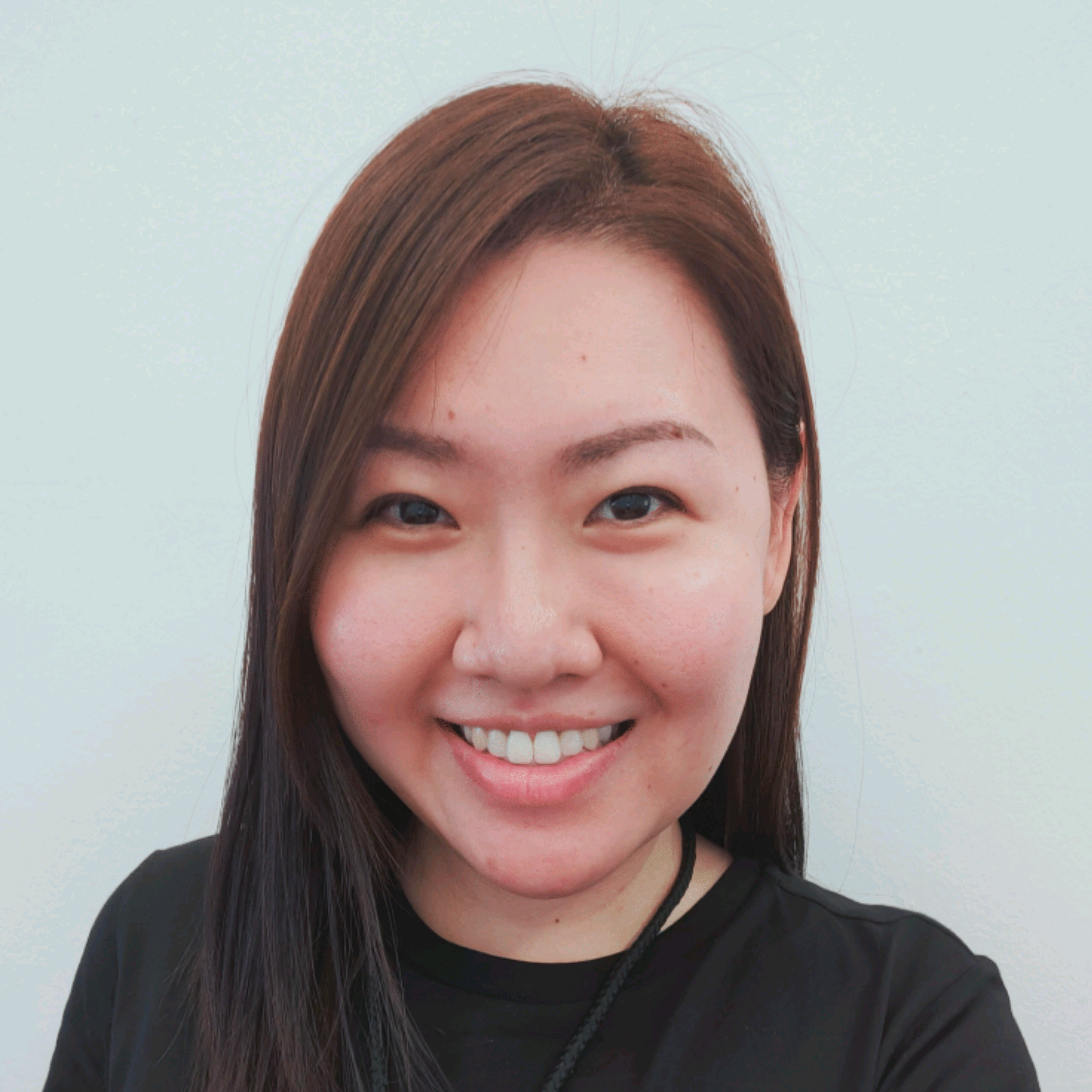 Celestine Chua is a Senior Psychotherapist and Counsellor. She uses techniques like Brianspotting and EMDR to help clients heal from trauma.